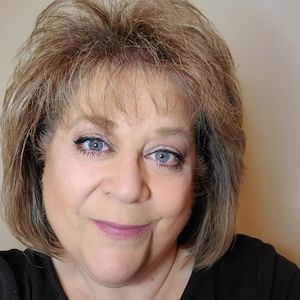 Meet your Posher, Alison